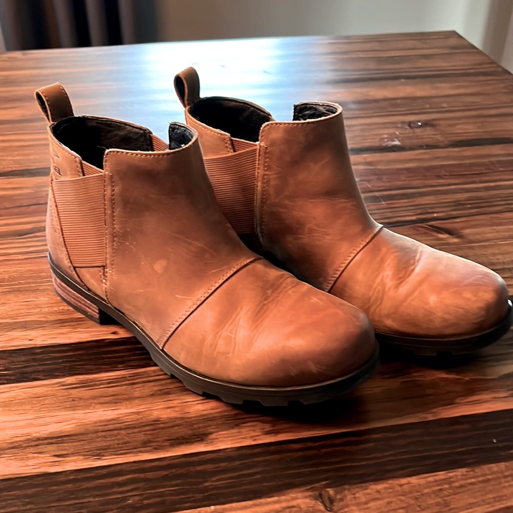 Sorel waterproof boots. Size 9